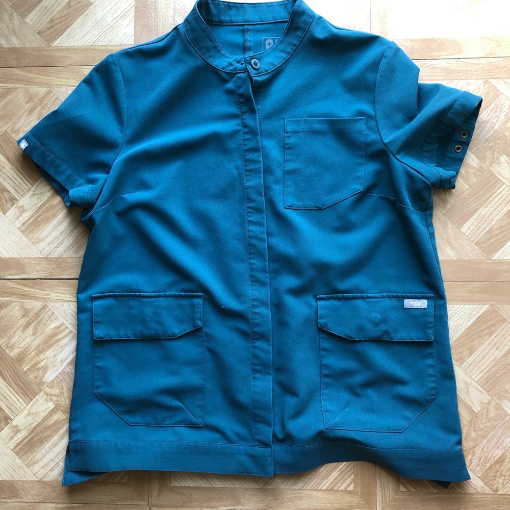 Figs Scrub Top